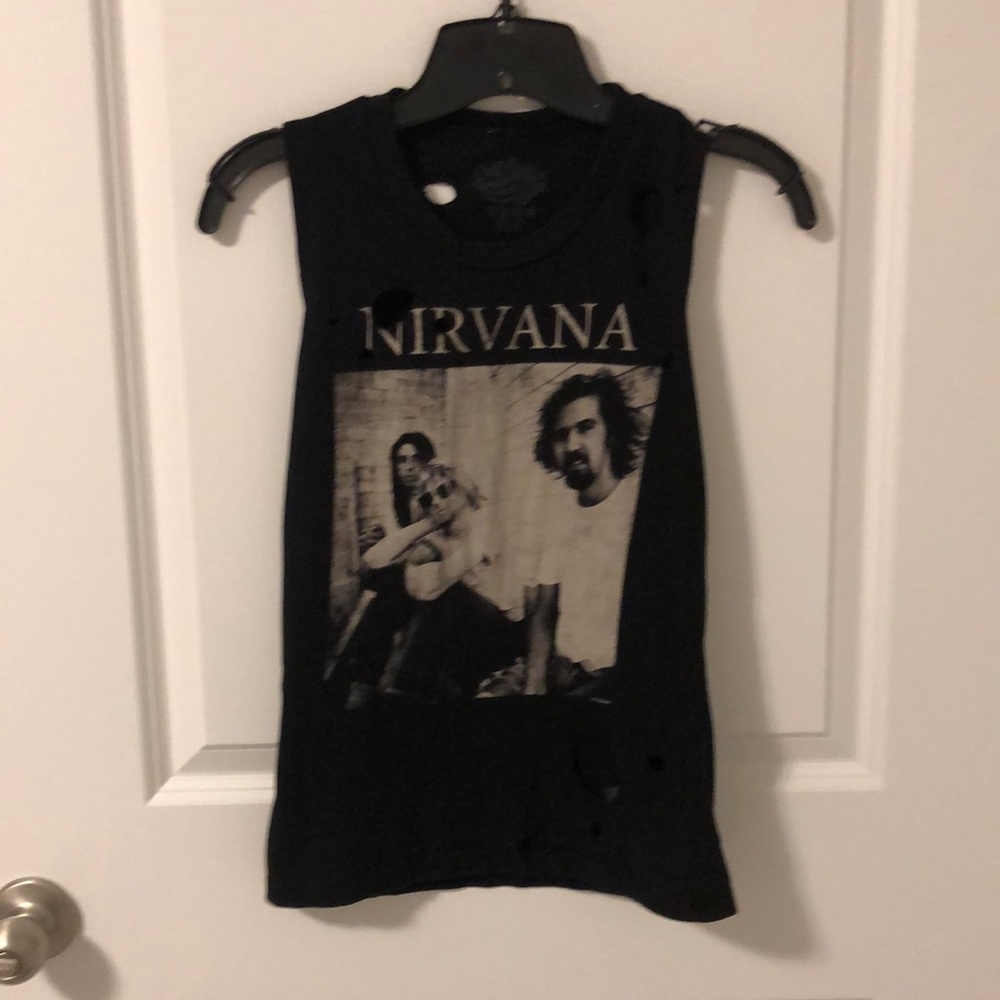 Nirvana tee with holes